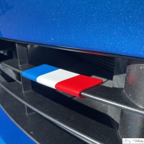Alpine A110 - Clip de calandre